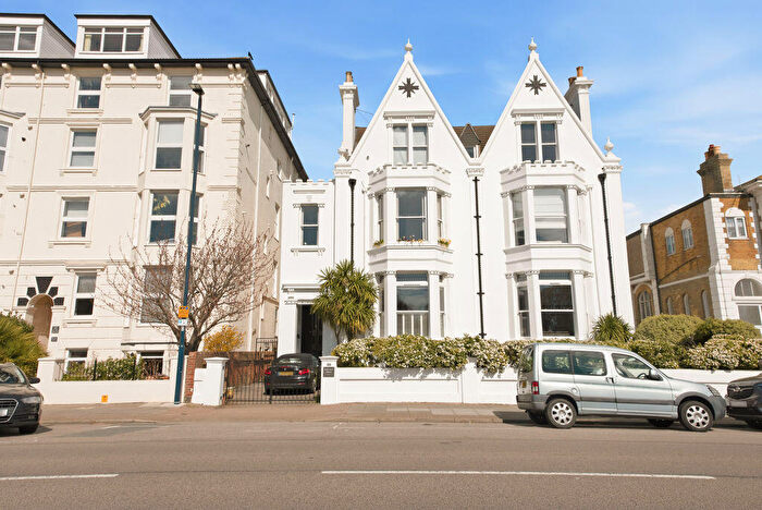 2 Bedroom Flat For Sale In Holland House, Clarence Parade, Southsea, PO5