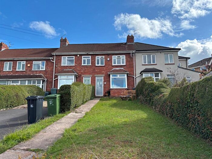 3 Bedroom Terraced House For Sale In Hengrove Lane, Bristol, BS14