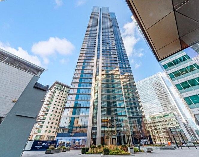 2 Bedroom Flat To Rent In Marsh Wall, Canary Wharf, E14