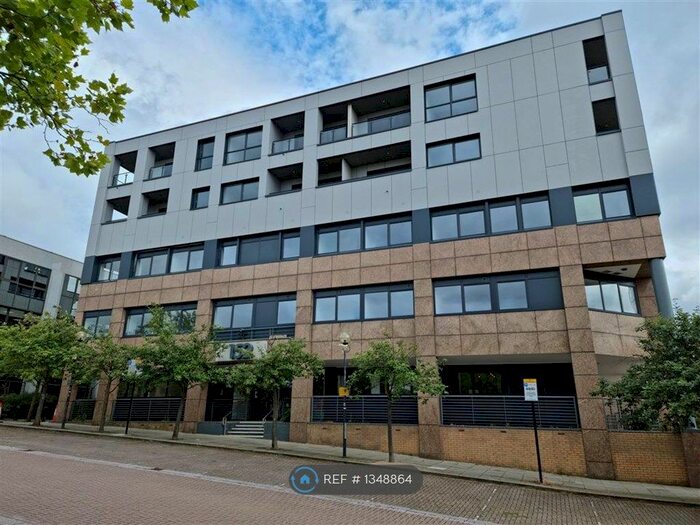 2 Bedroom Flat To Rent In Silbury Boulevard, Milton Keynes, MK9