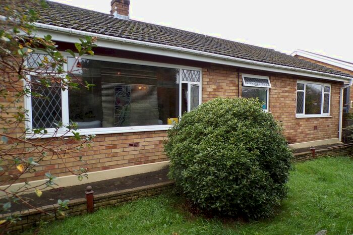 3 Bedroom Detached Bungalow For Sale In Woodland Park, Kenfig Hill CF33