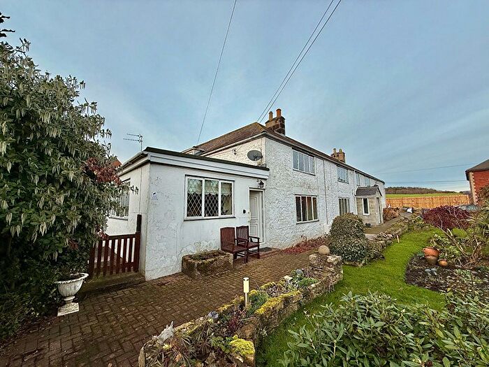 2 Bedroom Cottage For Sale In Twizell Ln, West Pelton, Stanley, DH9