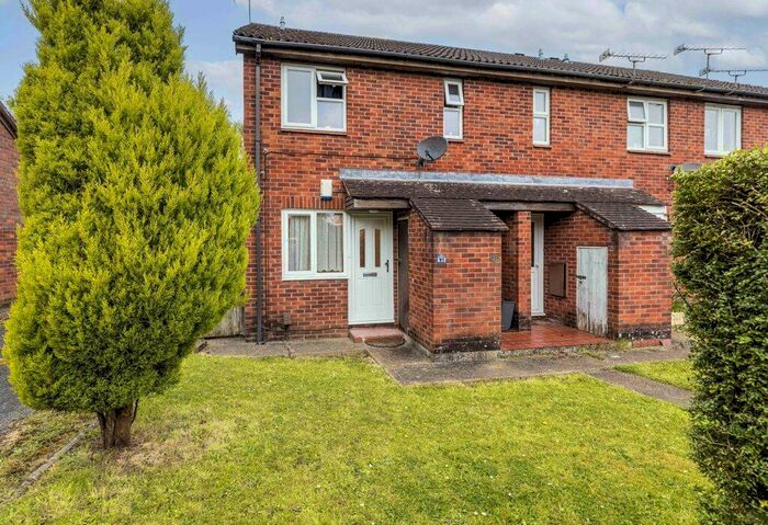 1 Bedroom Apartment To Rent In St. Sampson Road, Crawley, West Sussex, RH11