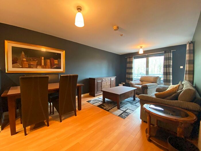 2 Bedroom Flat To Rent In Angel Meadows, Naples Street, Manchester, M4