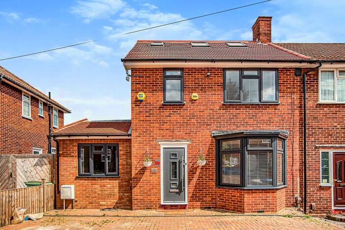 5 Bedroom Semi-Detached House To Rent In Scarsbrook Road, London, SE3