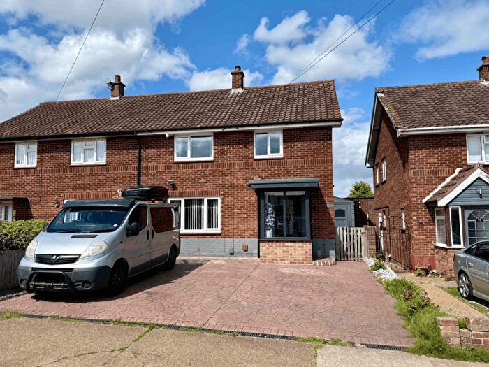 3 Bedroom Semi-Detached House For Sale In Coronation Drive, Felixstowe, IP11