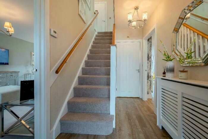 4 Bedroom Detached House For Sale In Off High Street/Cleyhill Gardens Chapmanslade, BA13