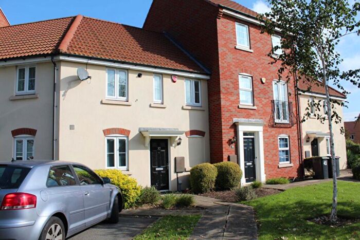 2 Bedroom Maisonette To Rent In Wharton Crescent, Beeston, Nottingham, NG9