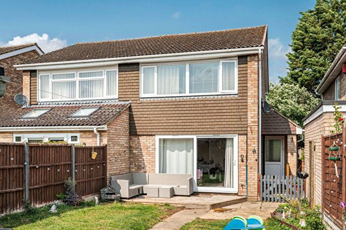 3 Bedroom Semi-Detached House For Sale In Hardy Close, Huntingdon, Cambridgeshire., PE29