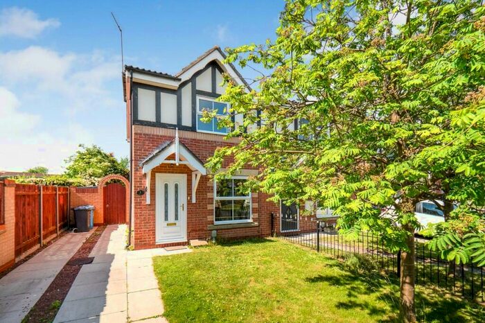 3 Bedroom Semi-Detached House To Rent In Blossom Grove, Hull, East Yorkshire, HU8