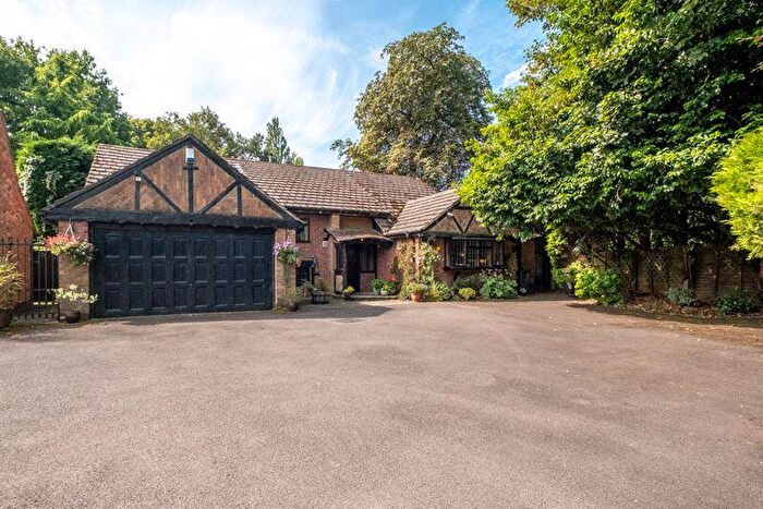 4 Bedroom Detached House For Sale In Woodstock Drive, Four Oaks, Sutton Coldfield, B74