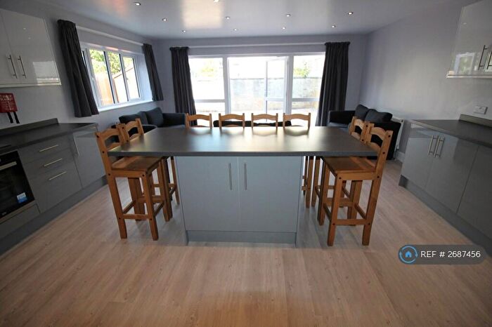 8 Bedroom Terraced House To Rent In Livingstone Road, Southampton, SO14