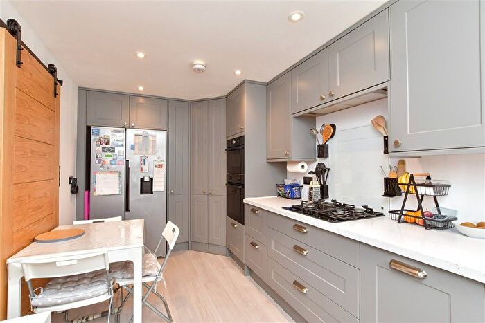 4 Bedroom Town House For Sale In Jubilee Gardens, Bognor Regis, West Sussex, PO21