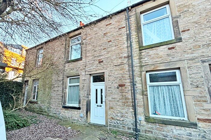 2 Bedroom Terraced House For Sale In Brookside, Skipton, BD23