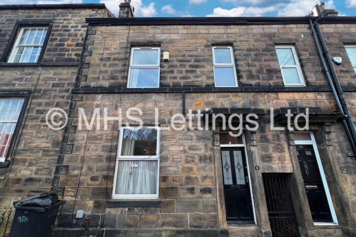 5 Bedroom Terraced House To Rent In Victoria Road, Leeds, LS6