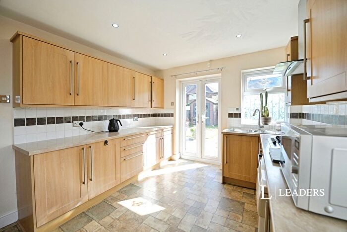 2 Bedroom Semi-Detached House To Rent In Deere Avenue, Rainham, RM13