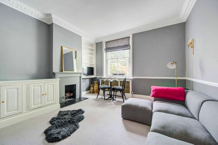 1 Bedroom Flat For Sale In Thurloe Street, South Kensington, London, SW7