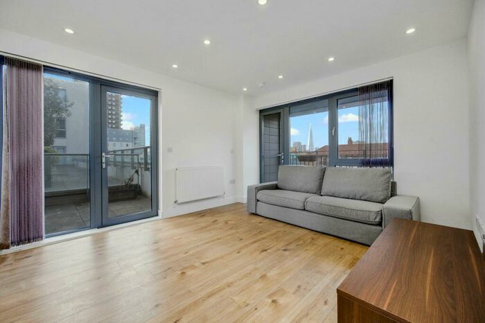 2 Bedroom Flat To Rent In Christian Street, London, E1