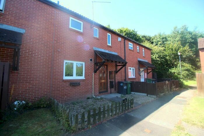 2 Bedroom Terraced House To Rent In Huins Close, Redditch, Worcestershire, B98