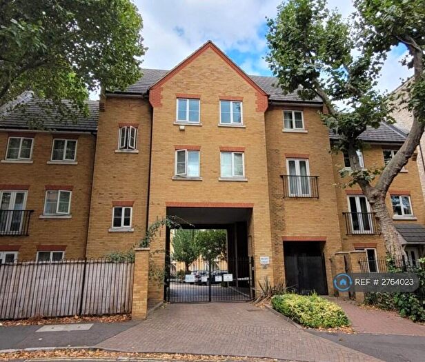 1 Bedroom Flat To Rent In Turner Street, London, E16