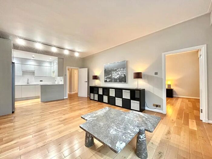 2 Bedroom Flat To Rent In Prince Albert Road, London, NW8