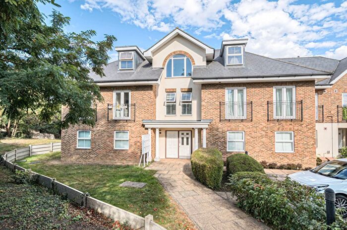 2 Bedroom Flat For Sale In Mount Nod, London Road, Greenhithe, DA9