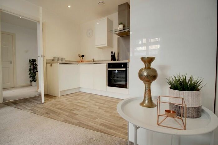 1 Bedroom Flat For Sale In John Street, Town, LU1