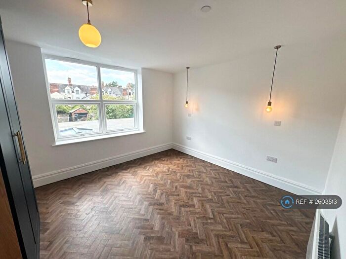 1 Bedroom Flat To Rent In Cathedral Road, Cardiff, CF11