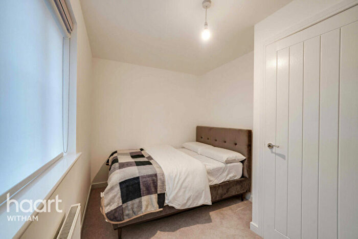 2 Bedroom Semi-Detached House For Sale In Hayward Drive, Hatfield Peverel, CM3
