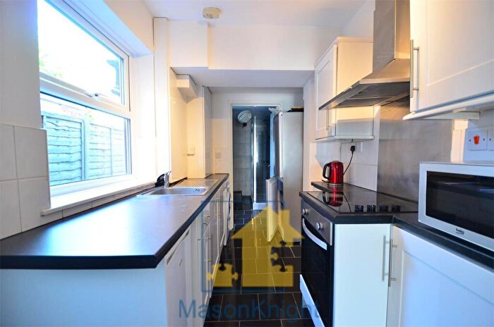 4 Bedroom Terraced House To Rent In Westminster Road Selly Oak, B29