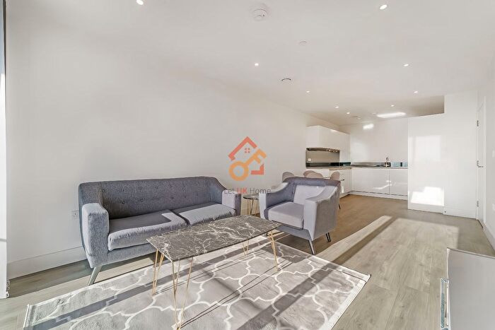 2 Bedroom Flat To Rent In Epsom House, Fairfield Avenue, Surrey, TW18