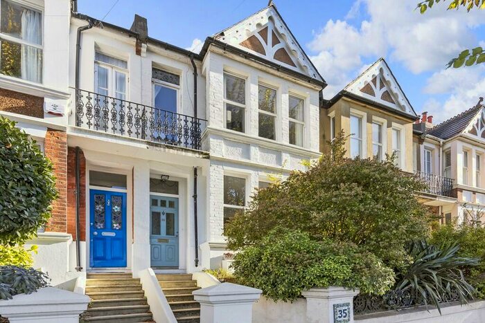 4 Bedroom Terraced House To Rent In Queens Park Terrace, Brighton, BN2