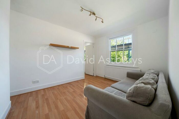1 Bedroom Apartment To Rent In Muswell Avenue, Muswell Hill, London, N10