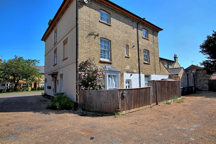 1 Bedroom Flat To Rent In High Street, Warboys, Huntingdon, PE28