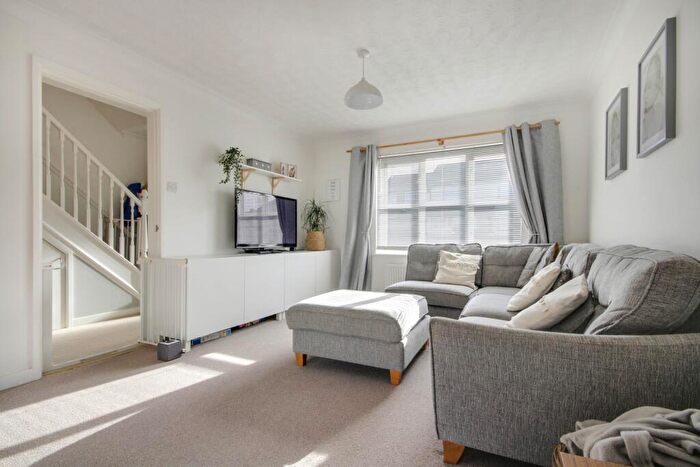 3 Bedroom Link Detached House For Sale In Higher Westlake Road, Roundswell, Barnstaple, Devon, EX31