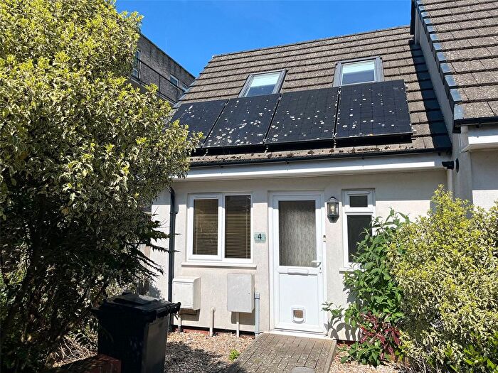 1 Bedroom Semi-Detached House To Rent In Wheddon Court, Old Town, Chard, Somerset, TA20