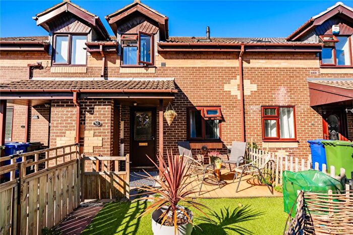 1 Bedroom Terraced House For Sale In Mallard Mews, Grimsby, DN32