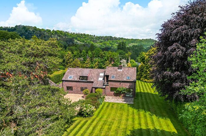 4 Bedroom Detached House For Sale In Steep, Petersfield, GU32