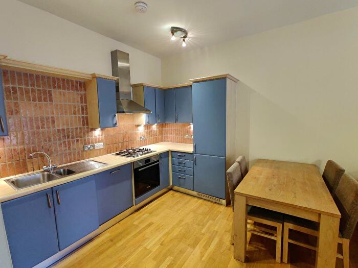 2 Bedroom Flat To Rent In Hermand Crescent, Slateford, Edinburgh, EH11
