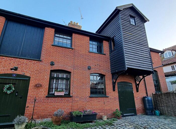 5 Bedroom Semi Detached House For Sale In Chediston Street, Halesworth, IP19