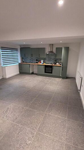 1 Bedroom Flat To Rent In Rear Of, Southchurch Road, Southend-on-sea, SS1
