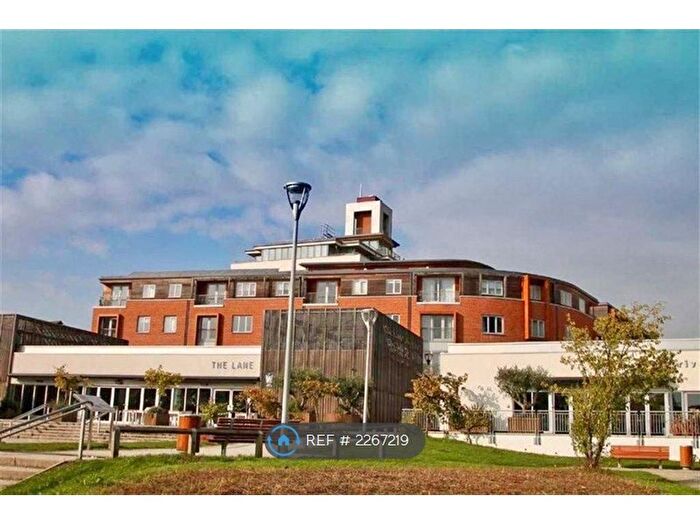 1 Bedroom Flat To Rent In Castle Quay, Bedford, MK40