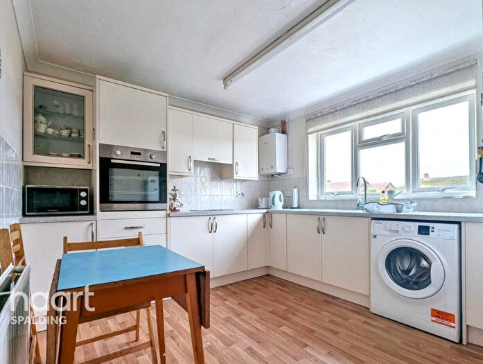 3 Bedroom Detached Bungalow For Sale In Falklands Road, Sutton Bridge, PE12