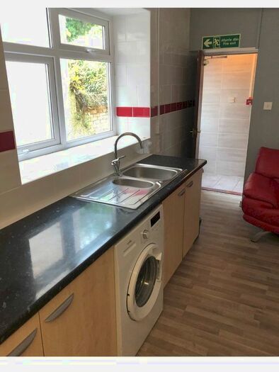 2 Bedroom Flat To Rent In Hanover Street, City Centre, Swansea, SA1