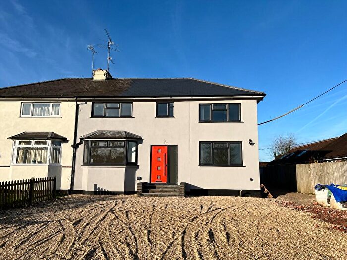 4 Bedroom Semi-Detached House To Rent In Old Basing, Basingstoke, Hampshire, RG24