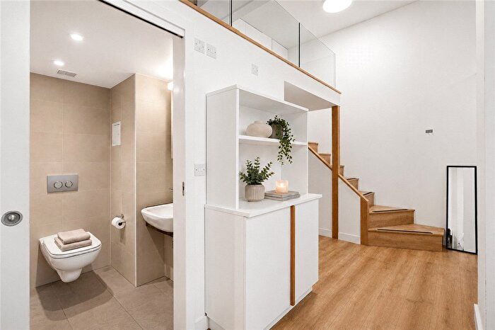 Studio To Rent In Princess Beatrice House, Chelsea, London, SW10