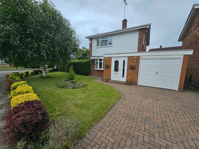3 Bedroom Detached House For Sale In Linton Drive, Boughton, NG22