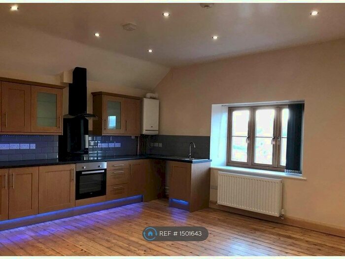 1 Bedroom Flat To Rent In Danygraig, St. Clears, Carmarthen, SA33