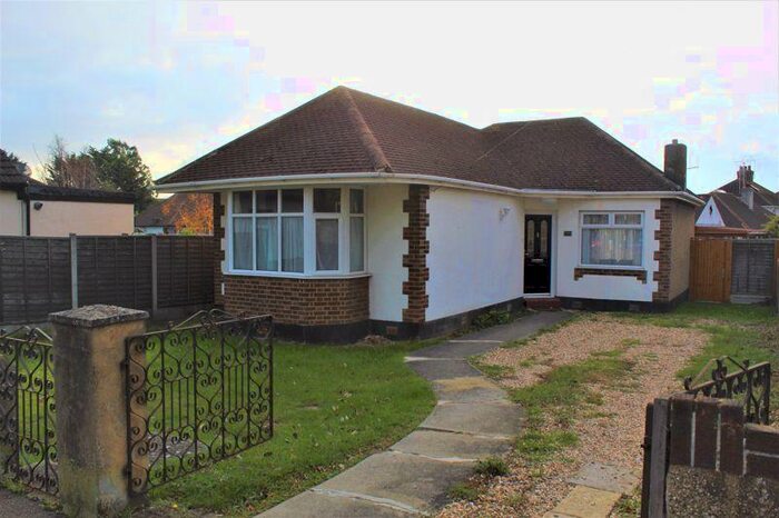 2 Bedroom Detached Bungalow To Rent In Eastwood Road North, Leigh-On-Sea, SS9