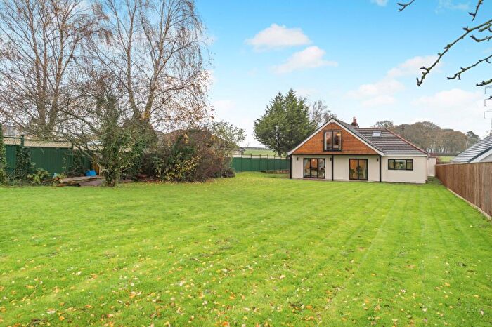 3 Bedroom Detached House For Sale In Honiton Road, Cullompton, EX15